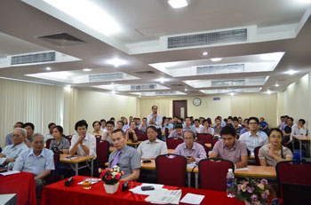 [20170919]JSPS研究拠点形成事業の新しい展開のために創成科学研究科の清水則一教授がベトナムを訪問しました3.jpg