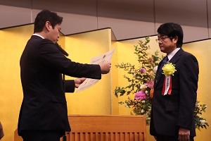 山口大学が令和元年度産業標準化表彰（経済産業大臣表彰）を受賞しました-1.jpg